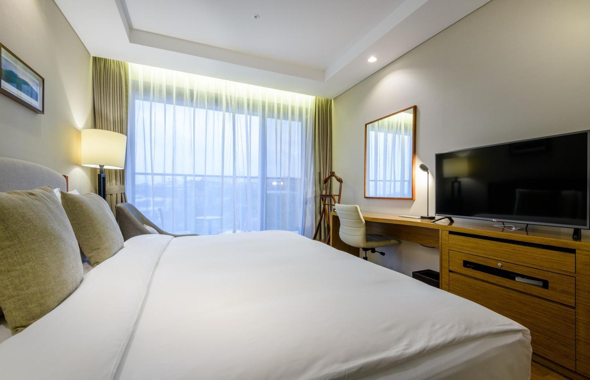 Hotel Parksunshine Jeju 4*