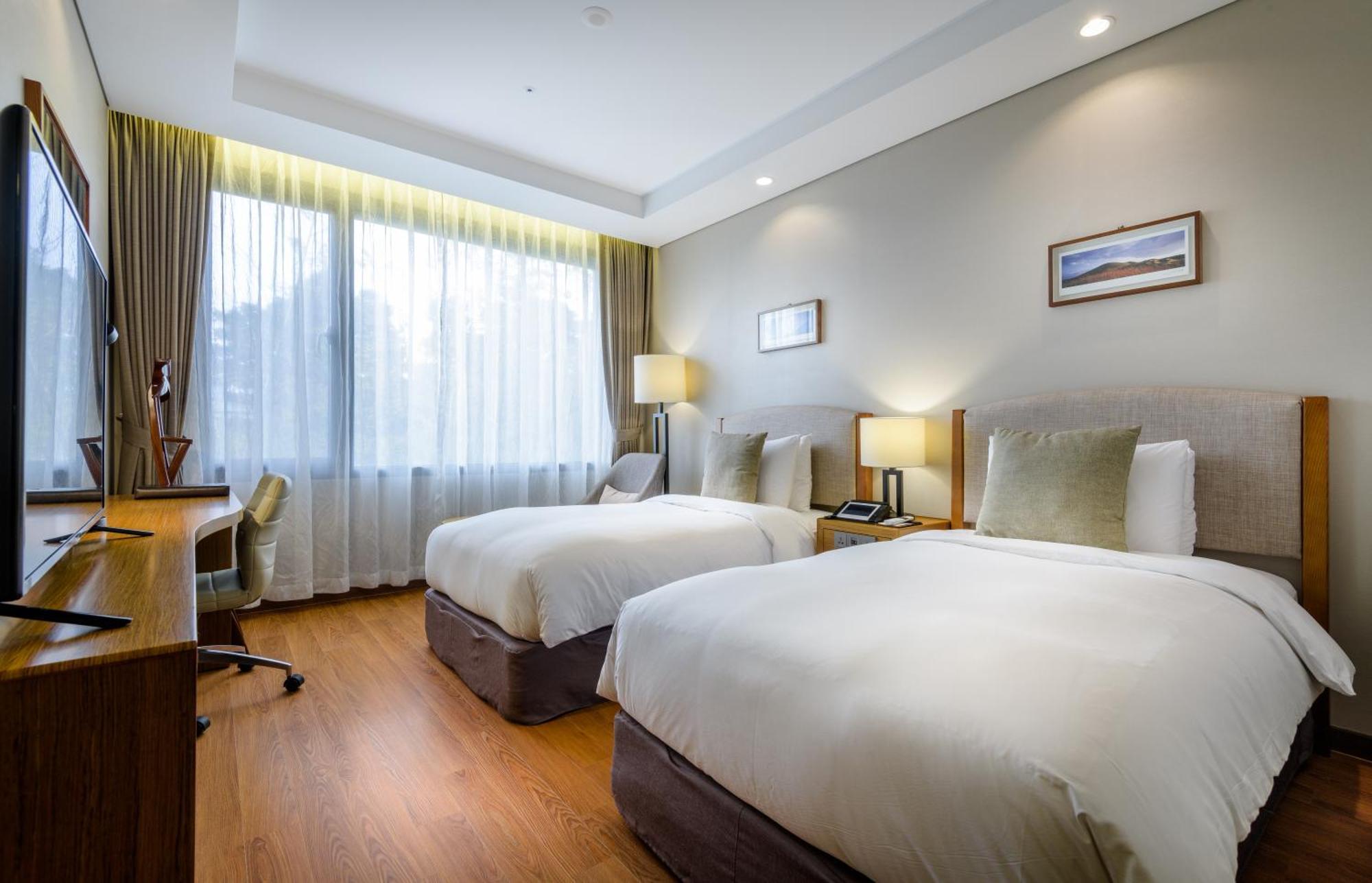 Parksunshine Jeju Hotel